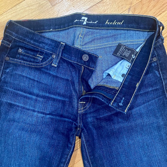 7 for all Mankind Bootcut - Picture 1 of 6